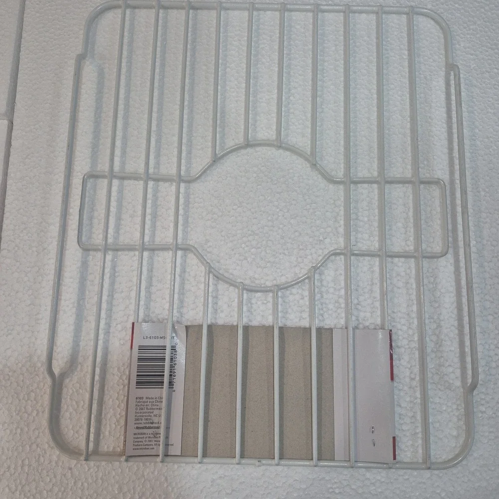 Rubbermaid Small Sink Rack White Kitchen Dish Drainer Grid Protector 6103